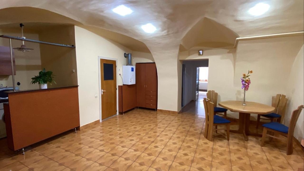 Apartament Central Zone Сібіу Екстер'єр фото